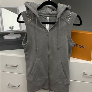 Hooded sleeveless zip up Grey studded sweatshirt
